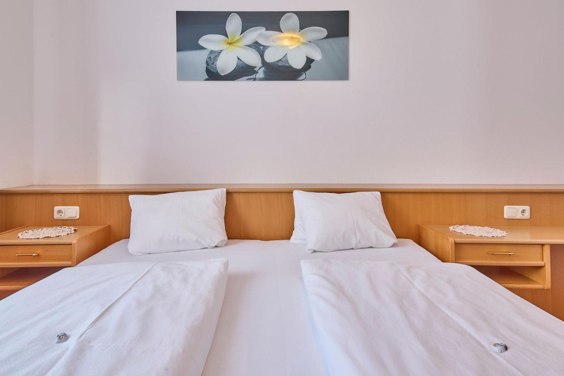 Hotel Garni Tirol Walchsee Quarto foto